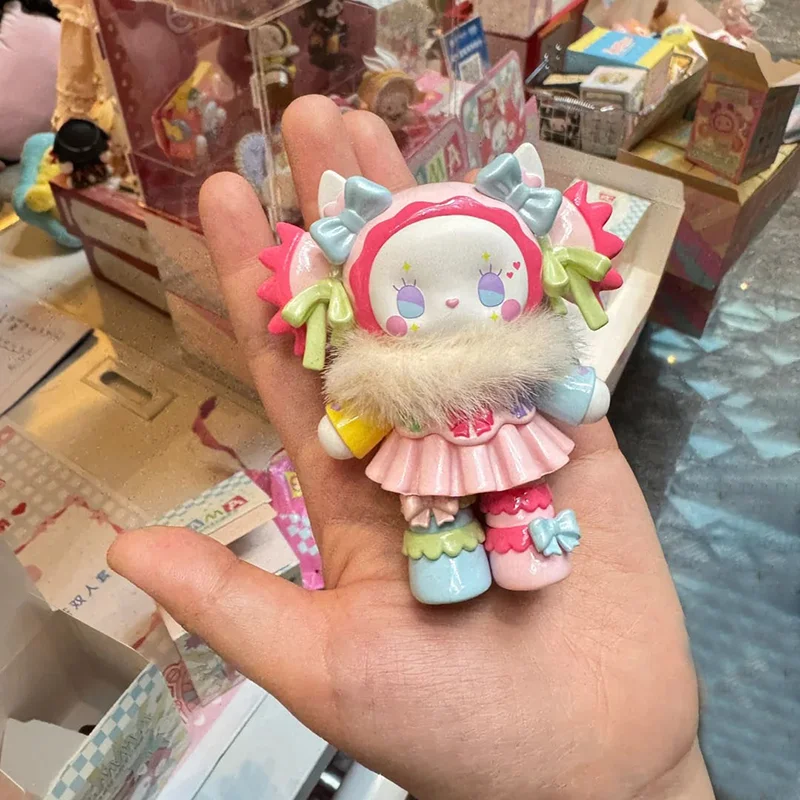 EMMA سر الغابات الحب الدوبامين صندوق أعمى نموذج سلسلة دمية Kawaii عمل أنيمي الشكل سطح المكتب الديكور اللعب هدية عيد