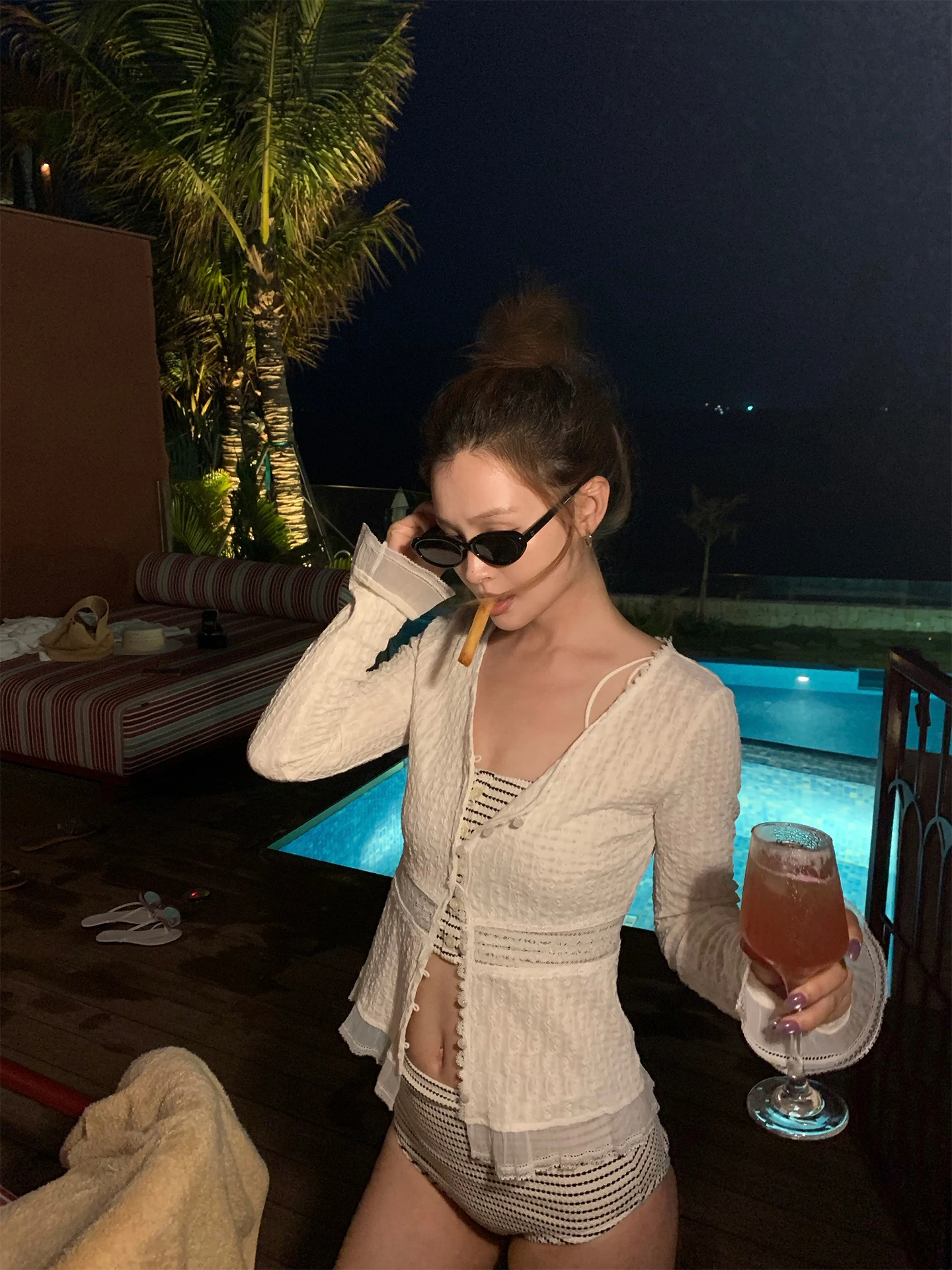 

Романтический кружевной эластичный облегающий кардиган-топ BLUETIQUE во французском стиле с длинными рукавами из смесового полиэстера для женщин