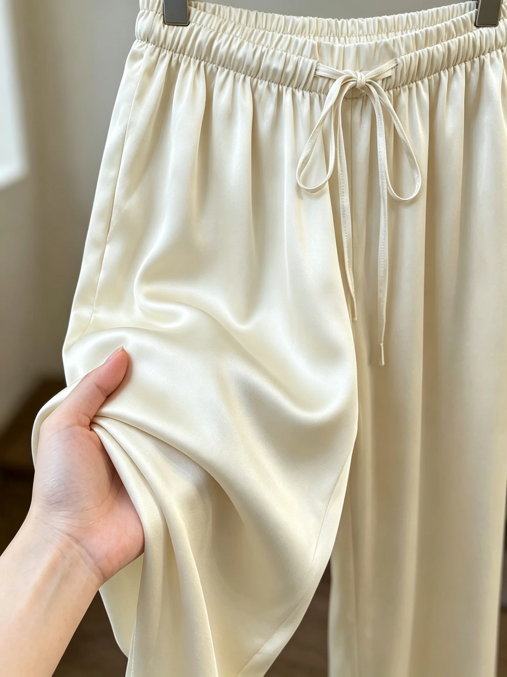 Women's Satin Wide Leg Pants Elastic Drawstring Waist Silky Smooth Long Trousers for Summer Casual Work