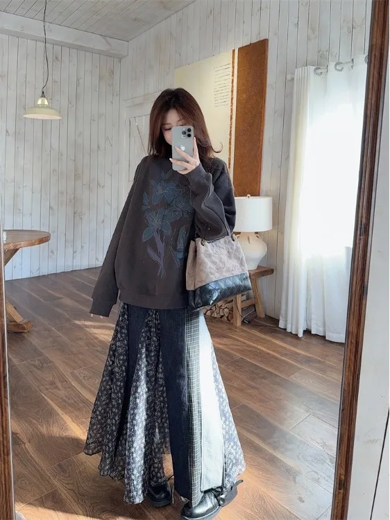 

plus Size Casual Outfit Autumn Winter Floral Print Long Sleeve Sweatshirt Skirt High Waist A-Line Midi Skirt Korean Style