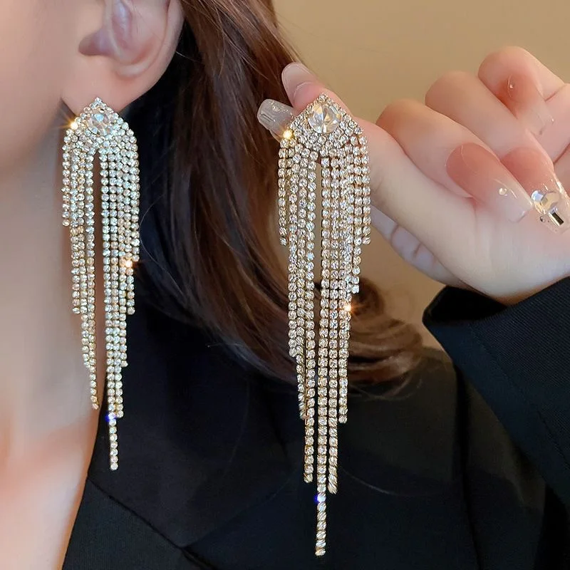 European American Geometric Fringe Earrings, Diamond-Encrusted Light Luxury Studs for Women