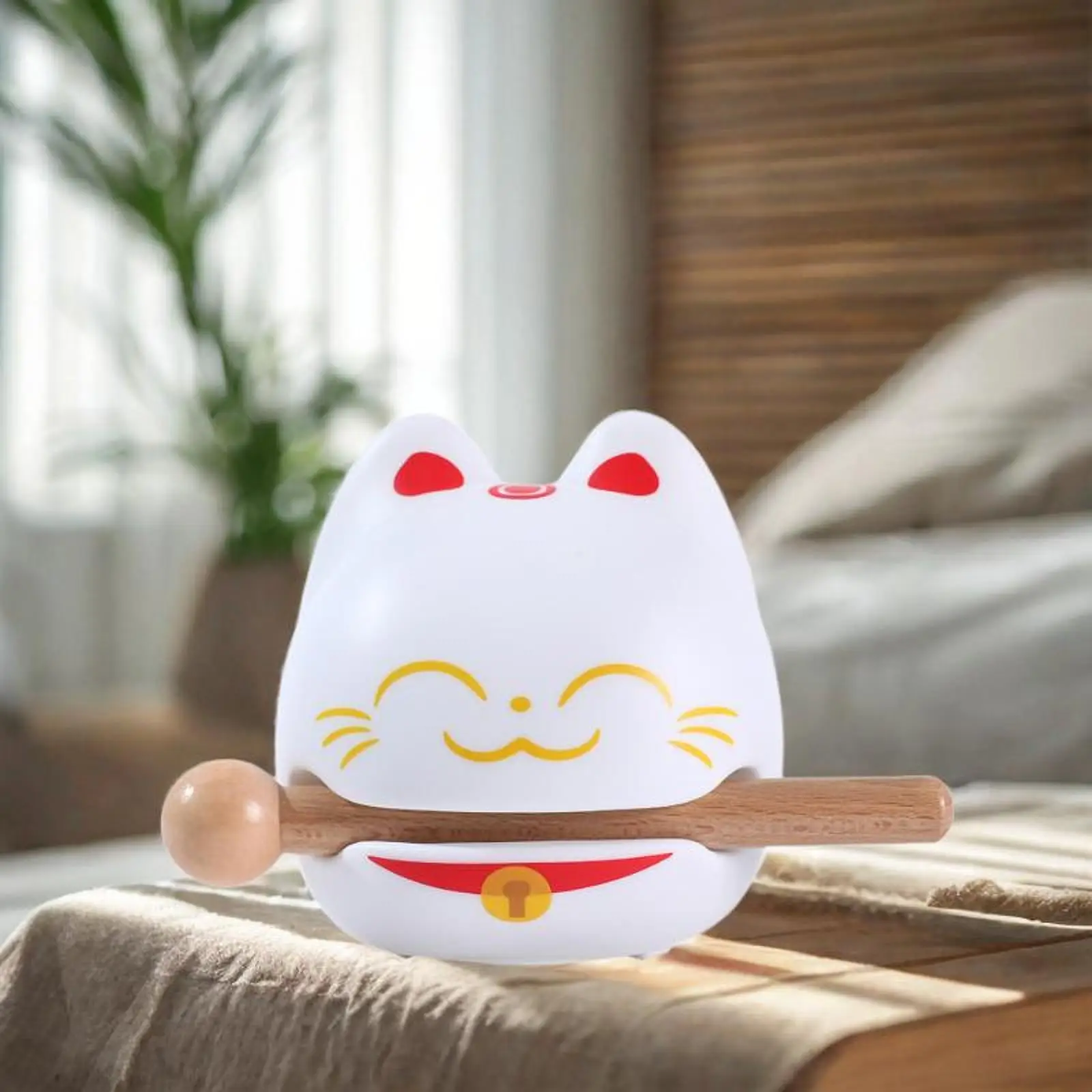 Lucky Cat Speaker Light Small Table Lamp for Nursery Bedroom Girls