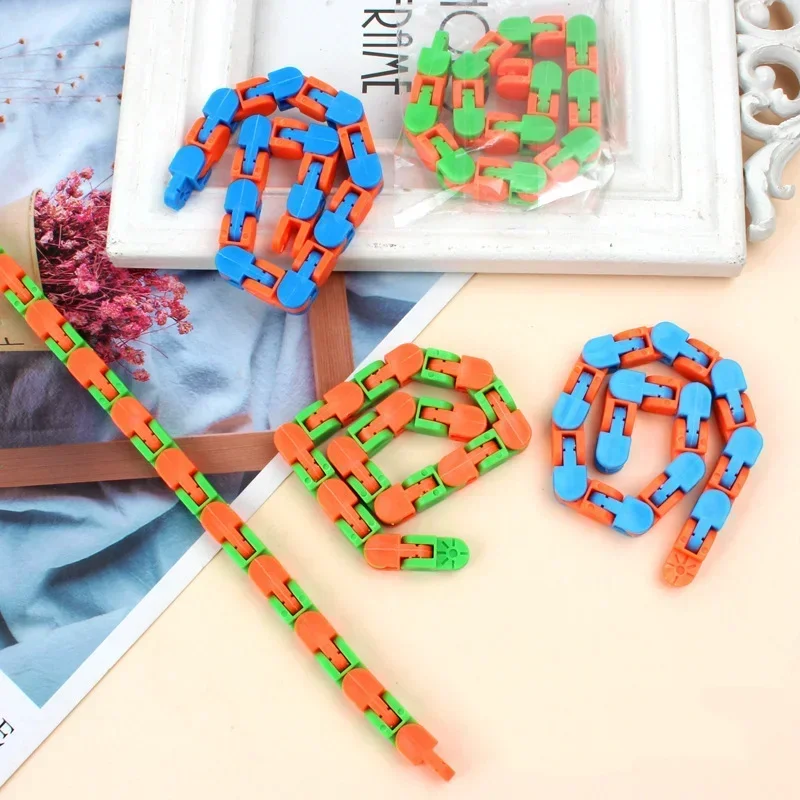 4PCS 24 Sections Warcky Tracks Folding Chain Track Gadgets Anti-stress Toys Kids Adult Stress Relief Gift Fidget Sensory Toys