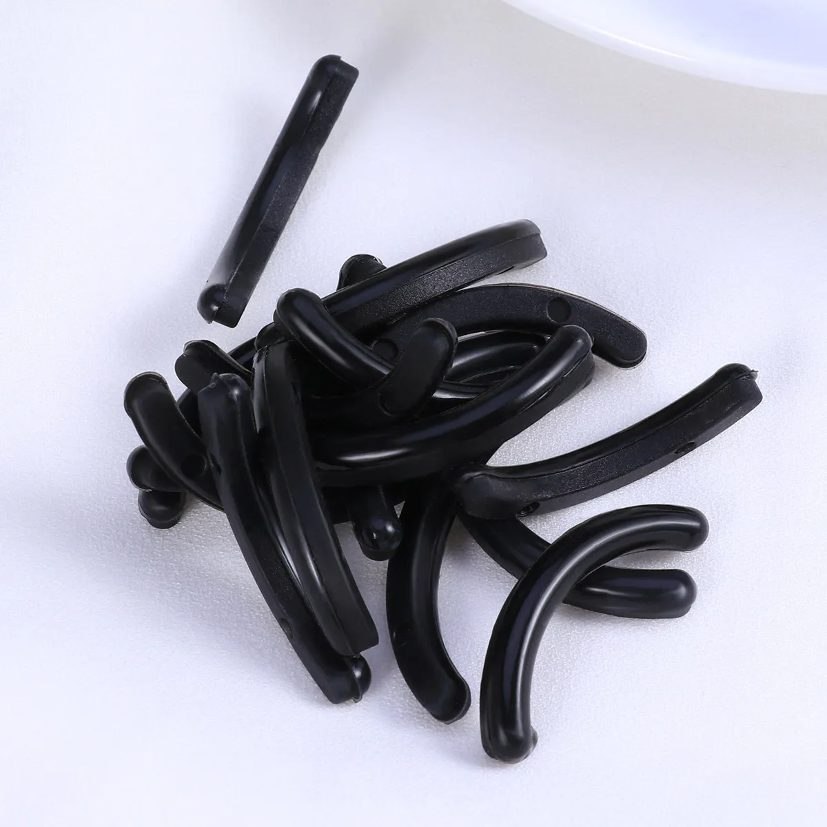 Eyelash Curler Replacement Pads 16Pcs Black Silicone Elastic Cushions Refill Inserts for Curling Tools