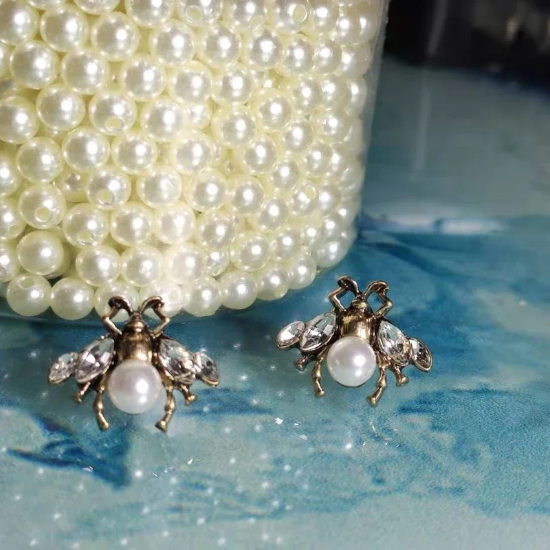 Vintage Crystal Bee Pearl Earrings For Women