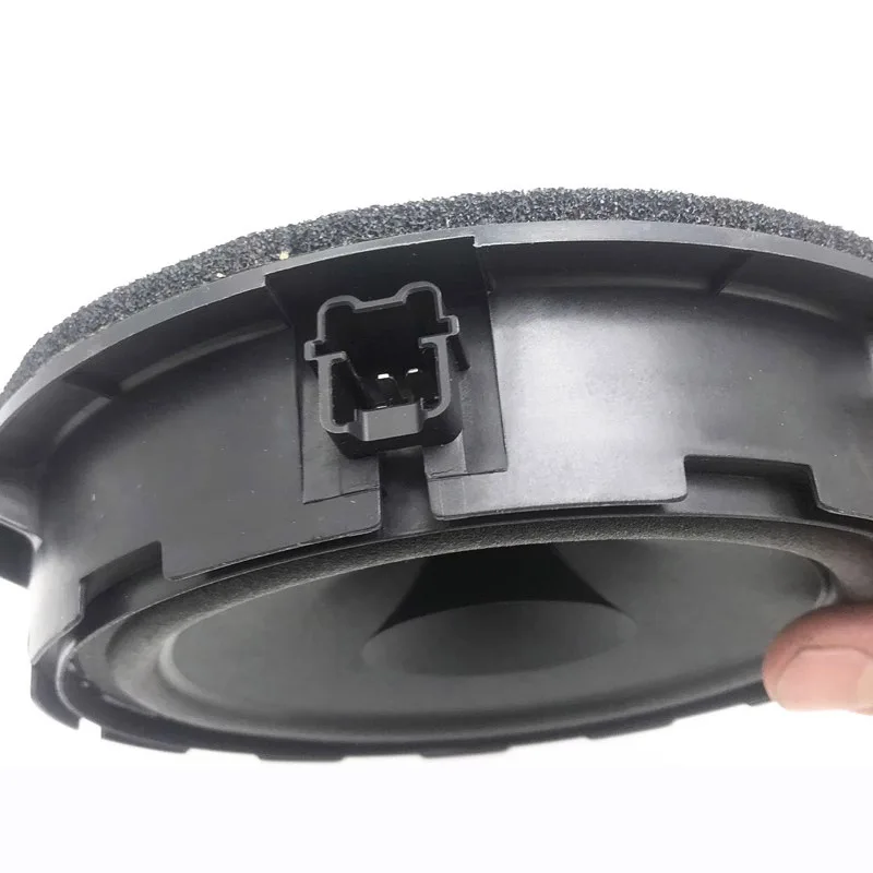 NBJKATO Brand New Genuine Door Sound Speaker For Nissan X-Trail Qashqai Tiida Sylphy Livina Kicks Teana Altima Livina Geniss