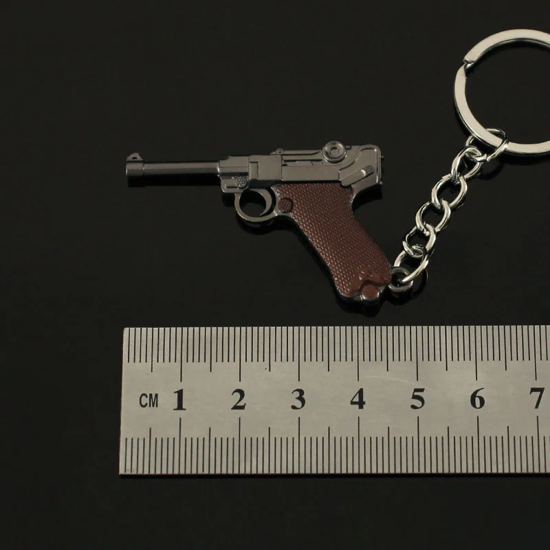 5cm PUB Gun Keychain Model Mini Ruger P08 Small Gun Pendant All Metal Keyrings Game Peripherals Gifts for Boys Collectibles Doll