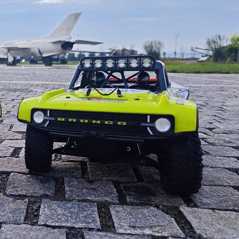 

FMS 1/7 Scale RC Car Bronco U4 Electric 4WD Simulation Racing Short Course Truck Off-Road Vehicle Ideal Gift for Adults And Kids