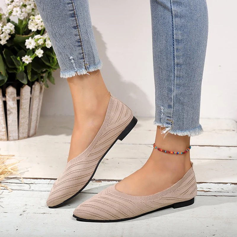 Women Flats Shoes 2024 New Summer Casual Mesh Breathable Flat Shoes Ladies Comfort Light Sneakers Women Slip on Loafers Shoes