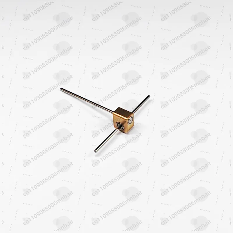 

Миниатюрный червячный редуктор 0.2-го класса, 12-кратный механизм редукции, коробка передач с углом передачи 90 градусов