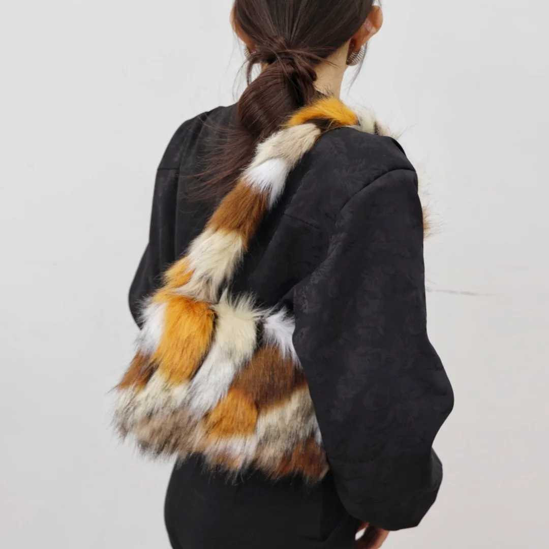 Y2K Trendige Plüsch-Unterarmtasche Damen Herbst-Winter Mode Einzelhandtasche Leopardenmuster-Tasche für Streetstyle – Detail 16