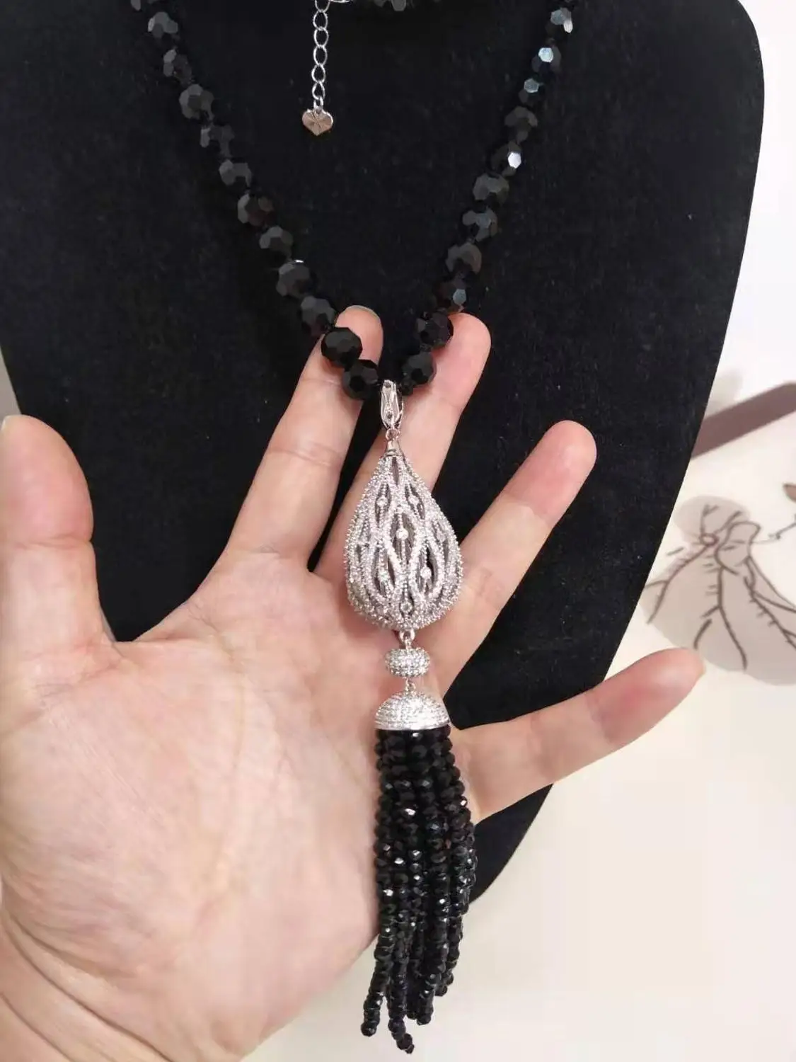 Best-selling 10mm black glass crystal micro inlay zircon tassel long sweater chain necklace fashion jewelry