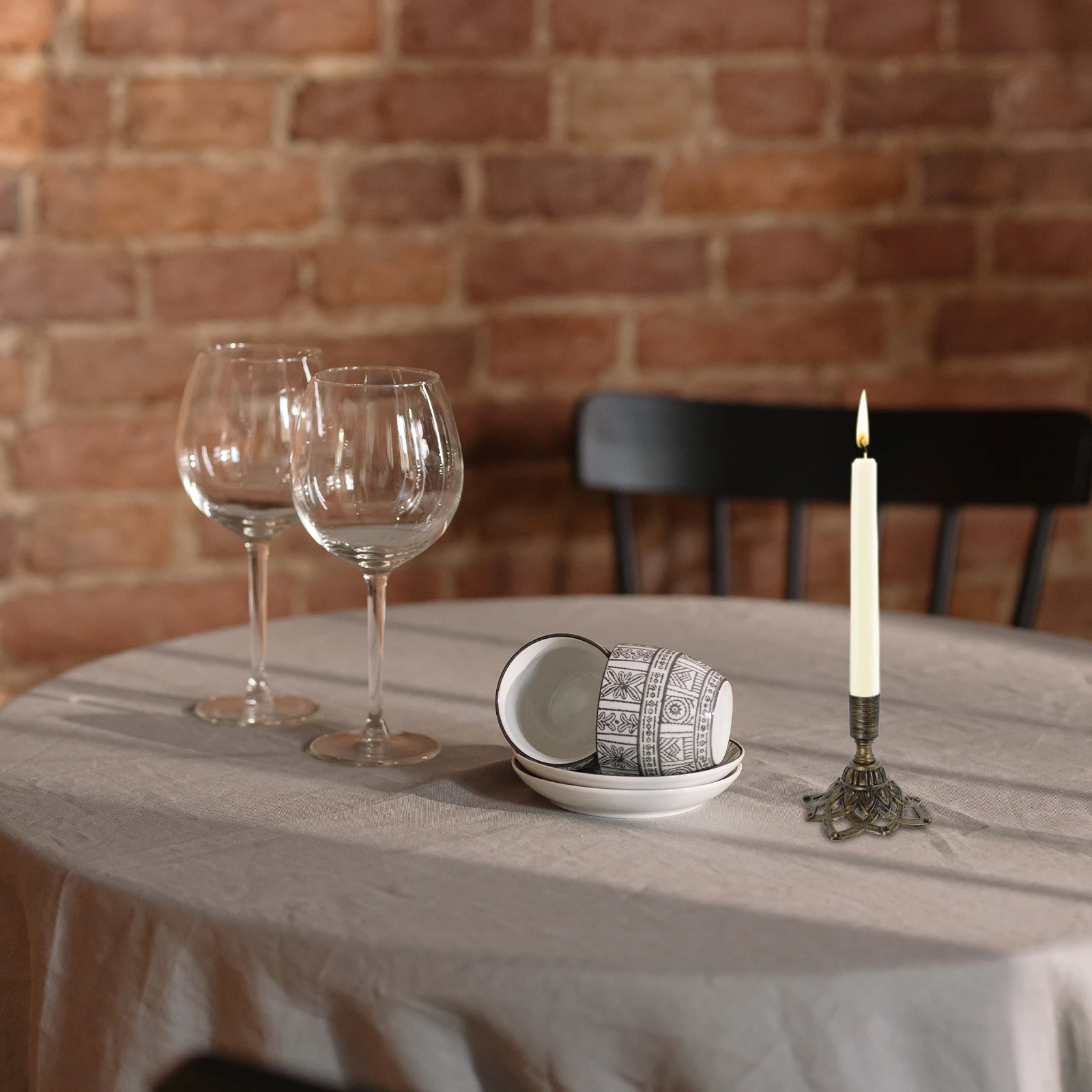 

European Style Vintage Holder Iron Tabletop Stand For Wedding Party Decoration Metal Taper Candleholder Home