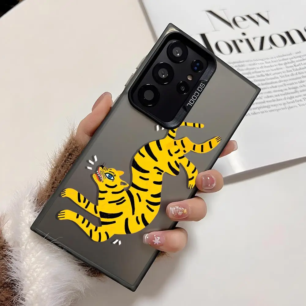 ピンクマネーレオパード柄スマホケース Samsung Galaxy S25 Edge S24 S23 S22 S21 S20 Ultra用 シリコン製 カラフルシルバー スマホケース