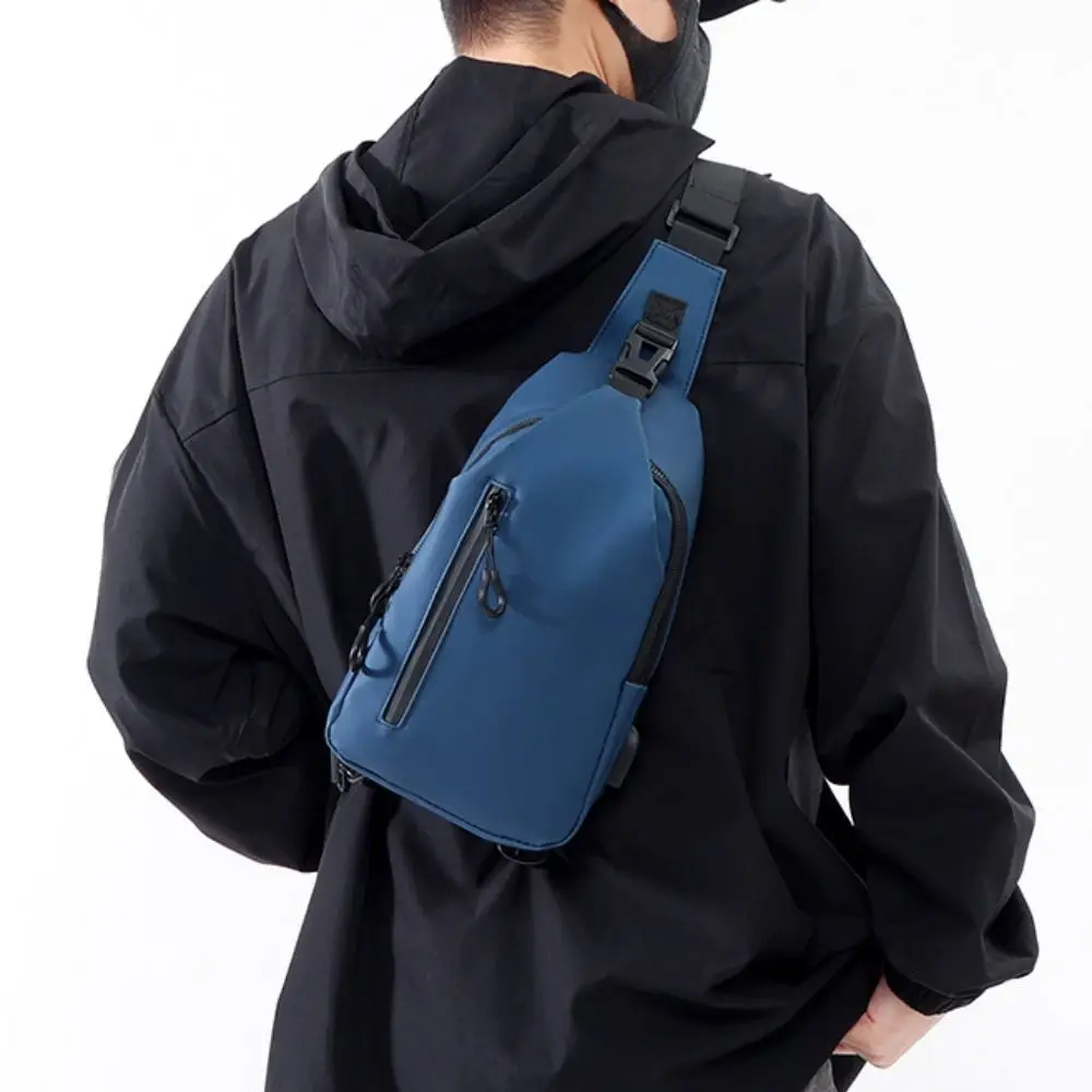 

Multi-functional Men's Chest Bag Large Capacity Oxford Cloth Outdoor Crossbody Bag Usb Charging Adjustable Strap