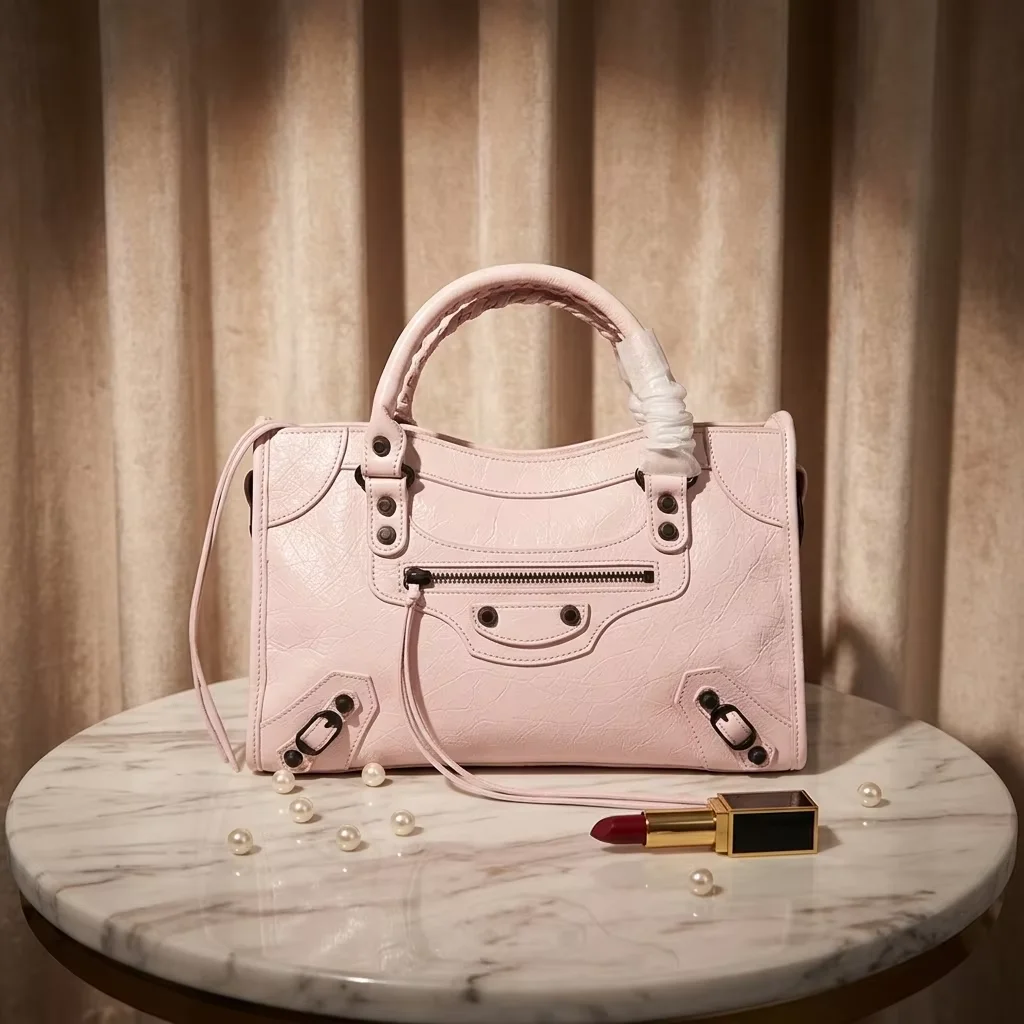 

Hot Sell Rock Motorcycle Style Women's Genuine Leather Bag 2026 Crossbody Bag Girls Bag Real Leather Handbag Casual Shopping Bag