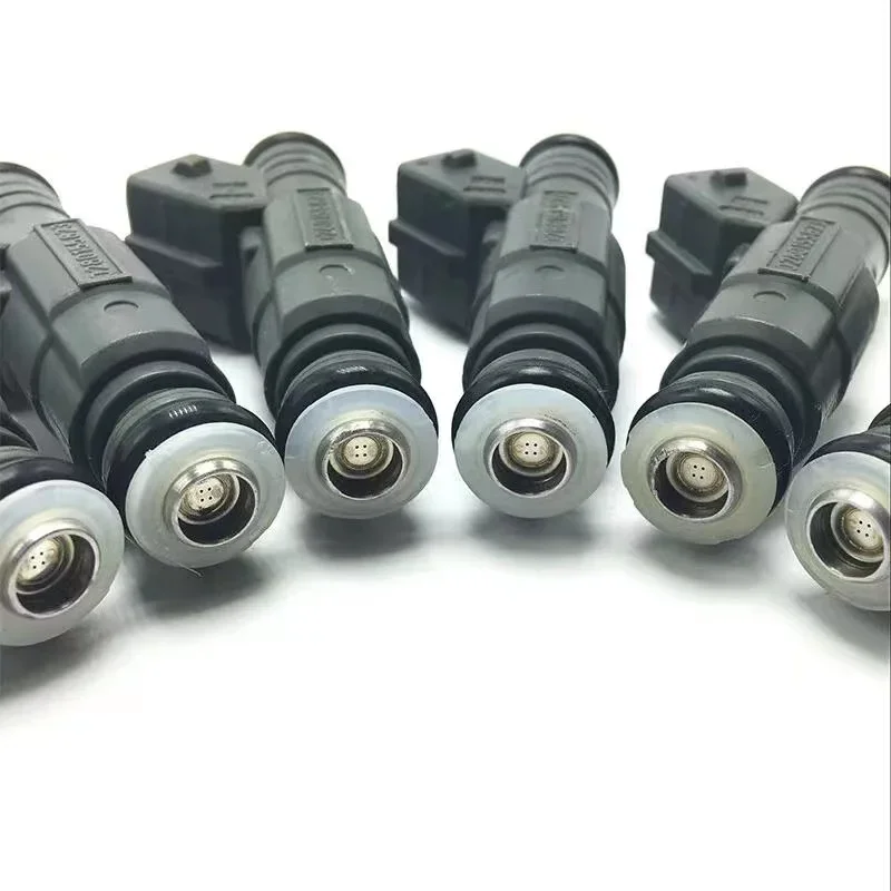 Fuel injector 0280155823 is suitable for 1999-2005 BMW E38 740i 740iL E53 X5 Z8 E39 540i M62 4.4L V8