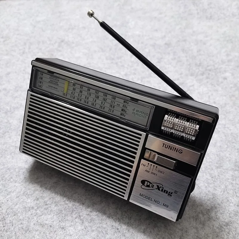 Vintage new radio short wave king large volume rechargeable high sensitivity