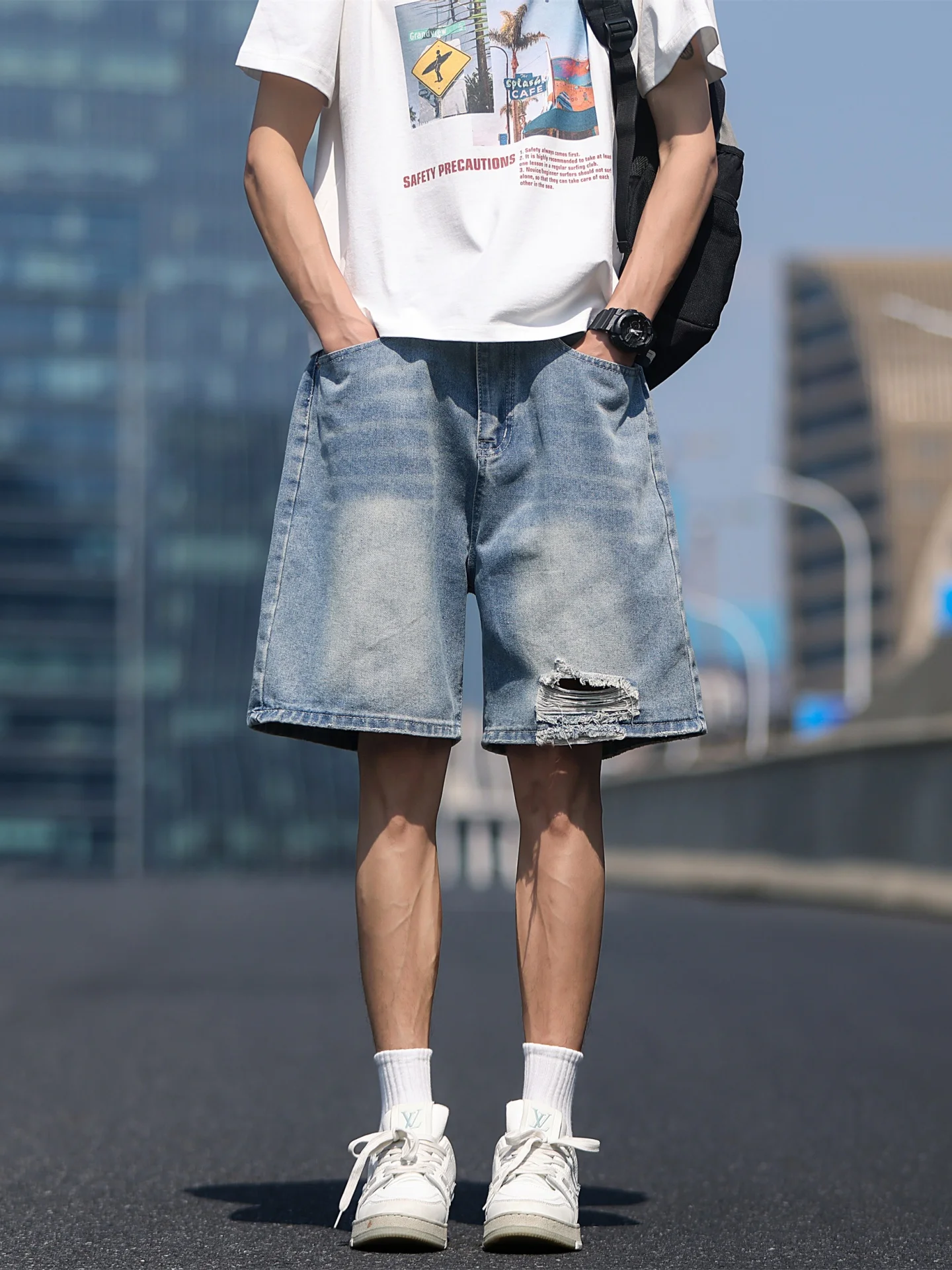 

Summer Washed Men's Jeans Distressed Wide Leg Casual Loose Fit Vintage Brand Youthful Style mid Waist Zipper Closure