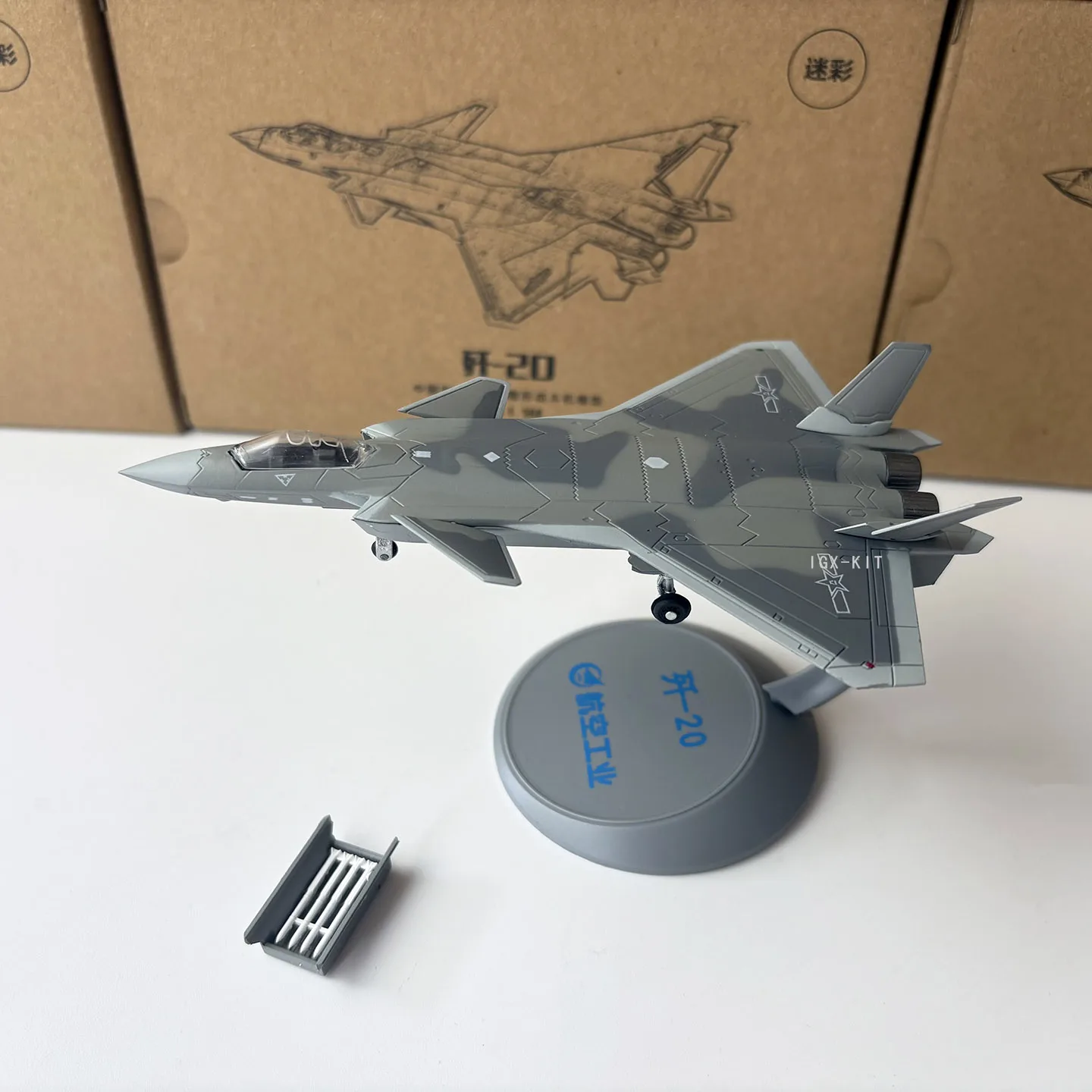 

Масштаб 1:144, Китай J20, 4-й истребитель, J-20, модель самолета, военные игрушки для коллекции, игрушки, подарки
