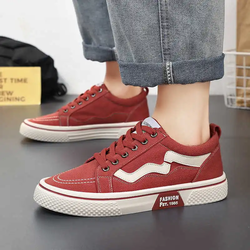 

Lace-up Round Foot Black Basketball Men's Spring Autumn Boots Shoes Sneakers Boots Sports Kit Minimalist Joggings