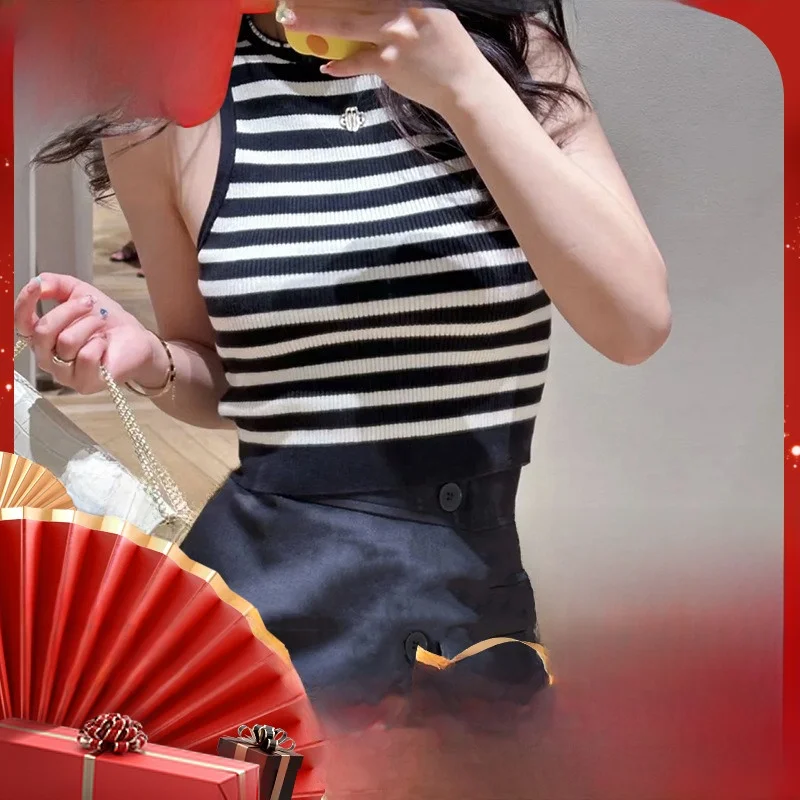 

MaSandeM, ранняя осень 2023, женский трикотажный свитер с цветными полосками, облегающий, с круглым вырезом, без рукавов, во французском стиле