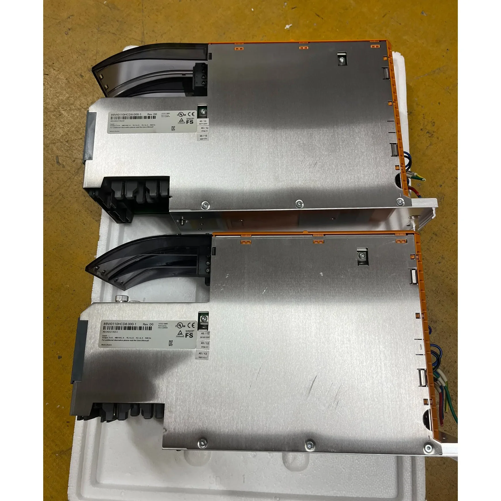 

ACOPOS Multi I0110D 8BVI0110HCD8.000-1 Servo Drive