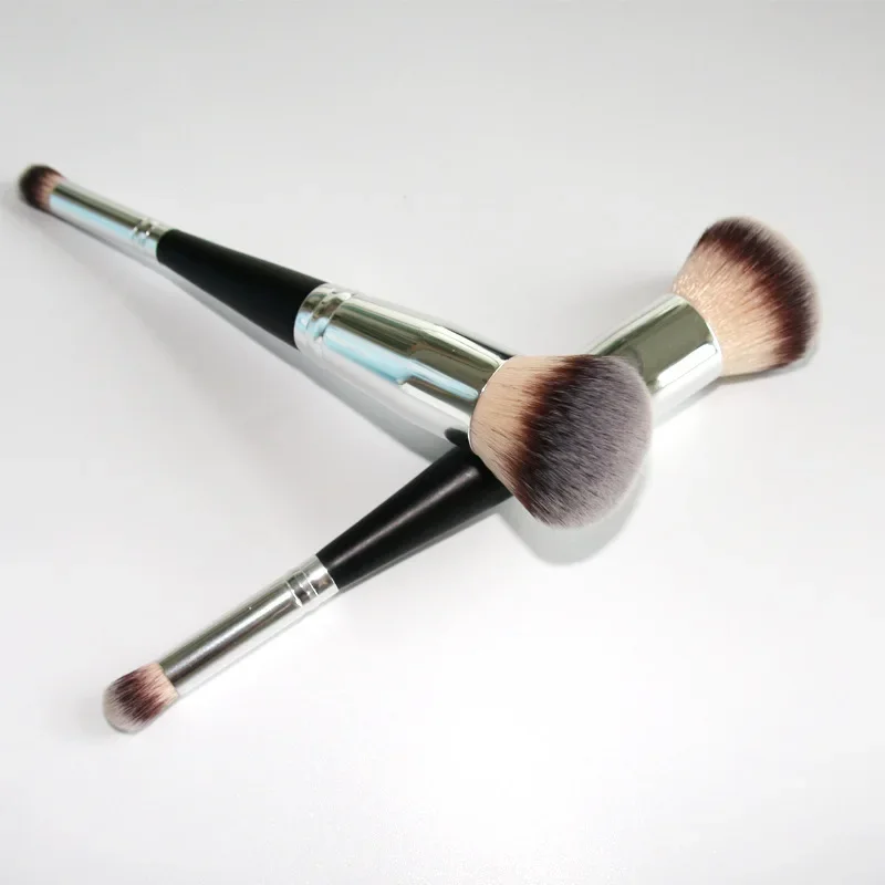 Dual-ended Foundation Concealer Makeup Brush Rounded Taperd Flawless Brush Ideal for Liquid Cream Powder Blending Concealer