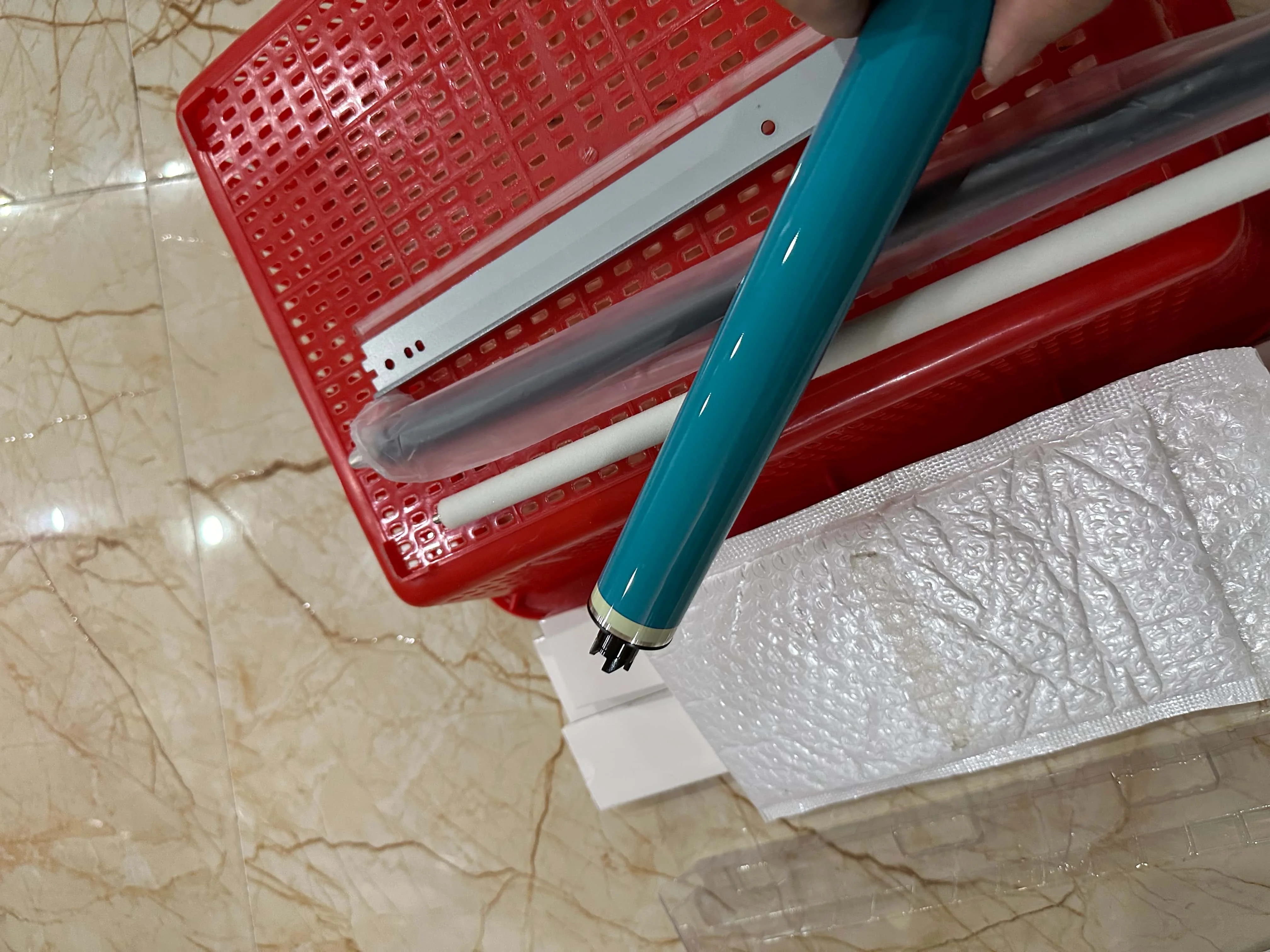 

1X IRC7055 OPC Drum Blade PCR Sponge Roller For Canon imagePRESS c60 c600 c700 c800 c650 c750 c850 c660 c710 8065B001AA/D01 Drum