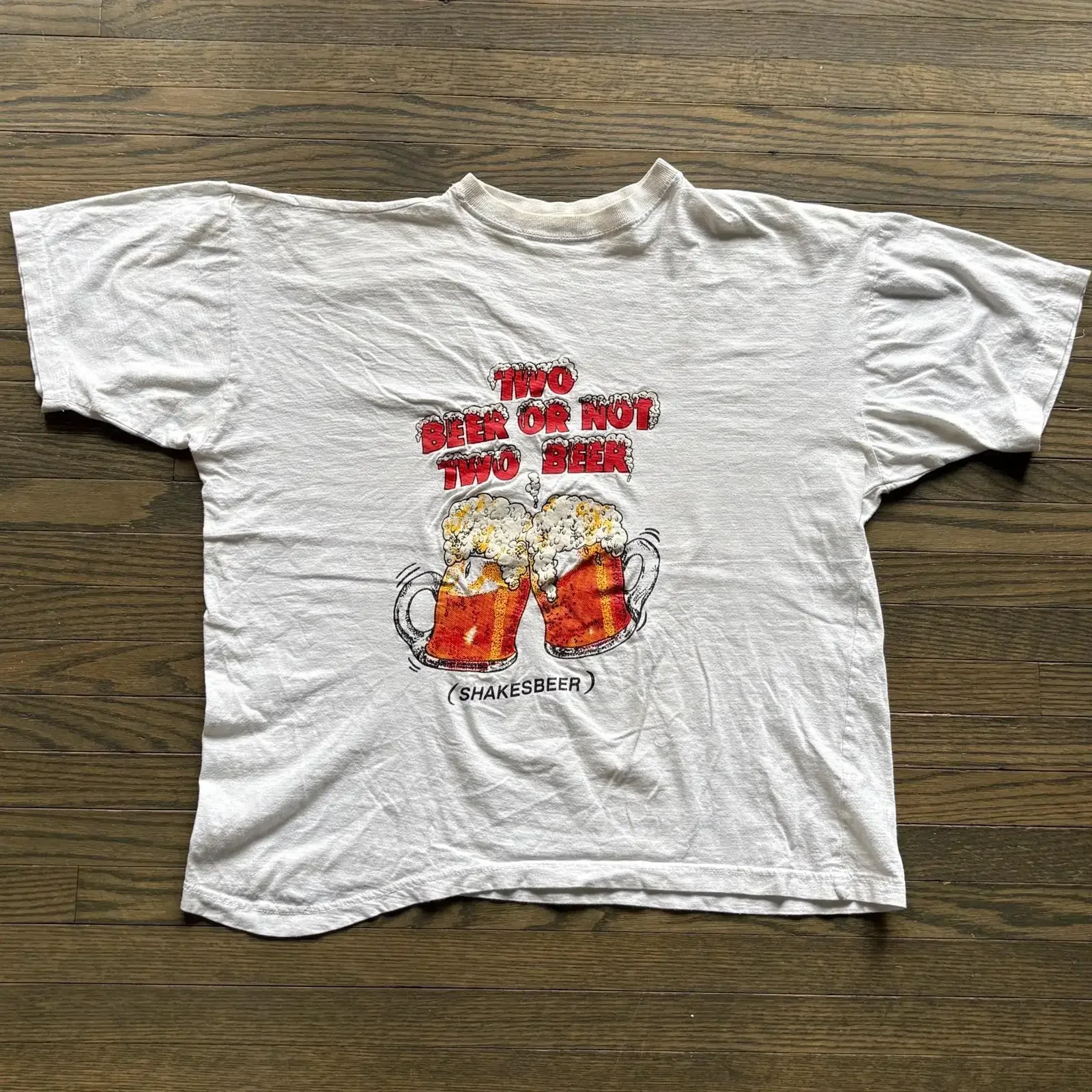 Vintage 1980s Two Beer or Not Shakespeare Parody Comedy Humour Drink T Shirt USA vintage Washed Stylish Unisex Versatile