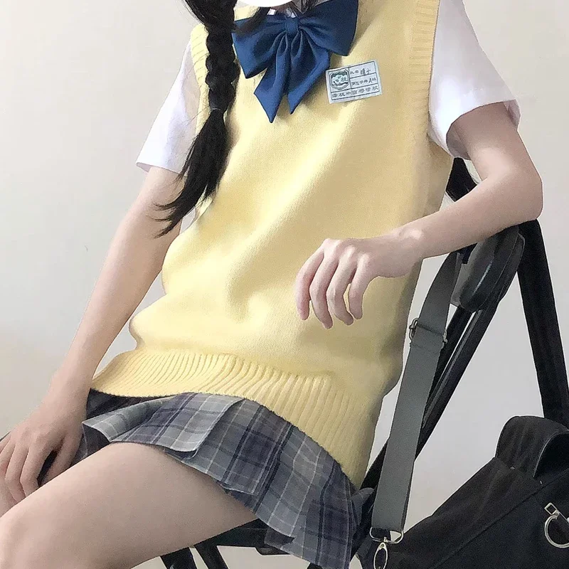 

Preppy Style Teenager School Girls Uniform Sleeveless Sweaters Knitted Vest Students Y2K Lolita Pullover Waistcoat Women JK Tops
