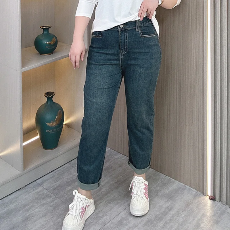 Plus Size Women Straight Leg Jeans Autumn Winter Fashion Warm High Waist Loose Slim Denim Ankle-Length Pants 6539