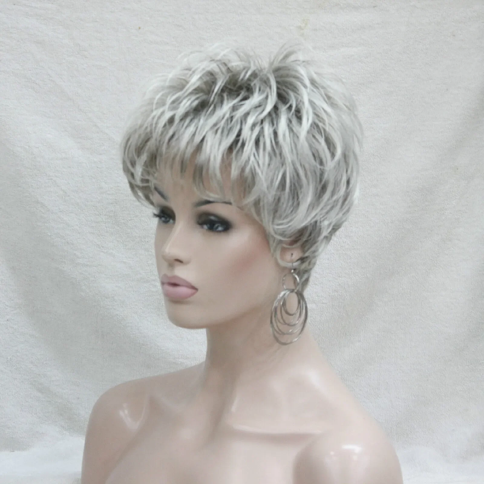 Fashion short light gray mix root synthetic lady's Cosplay wig