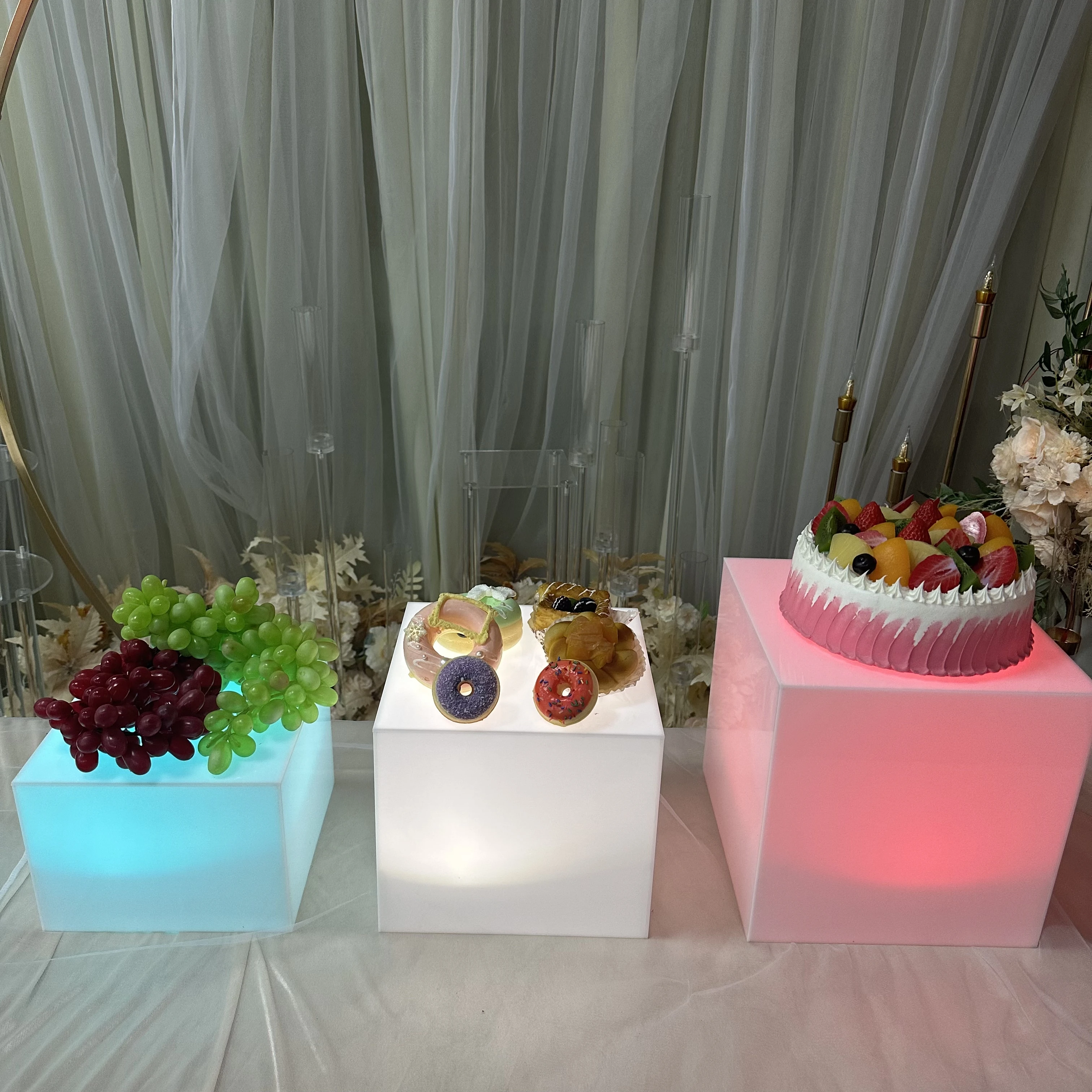 Square Remote Control Light Up LED Cube Light Acrylic Cake Stand for Buffet Food Catering Display Rack Shelf