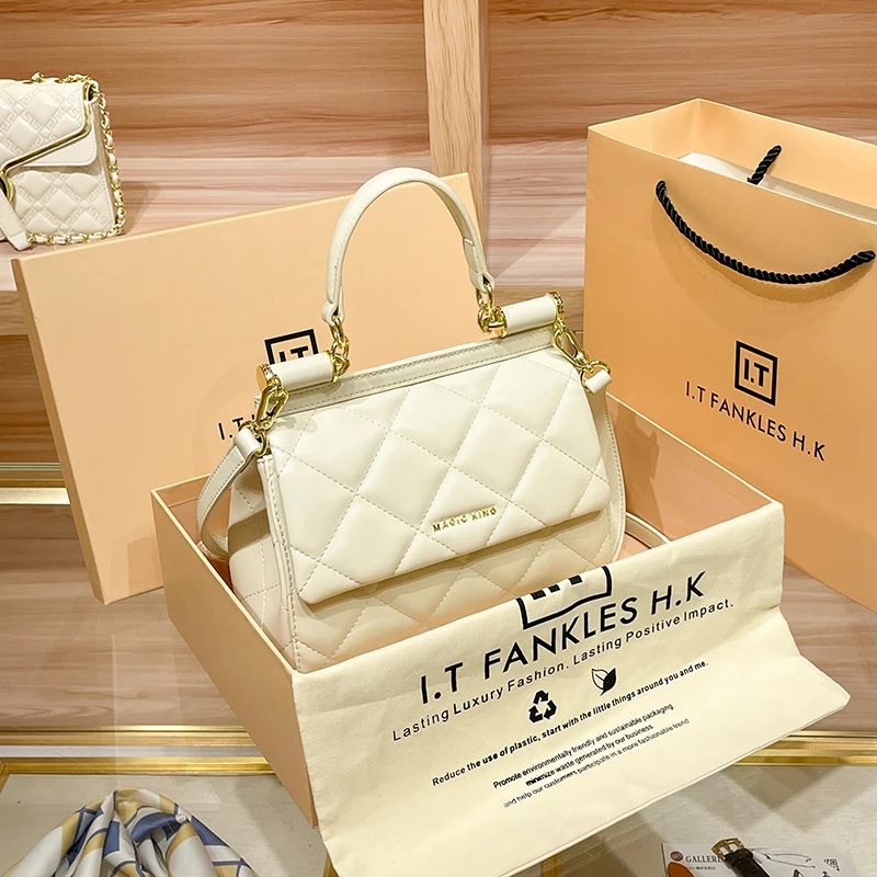 

Popular and Luxury Small Square Bag with Charming Simplicity Solid Color Women's Stylish and Versatile Handheld Crossbody Bag