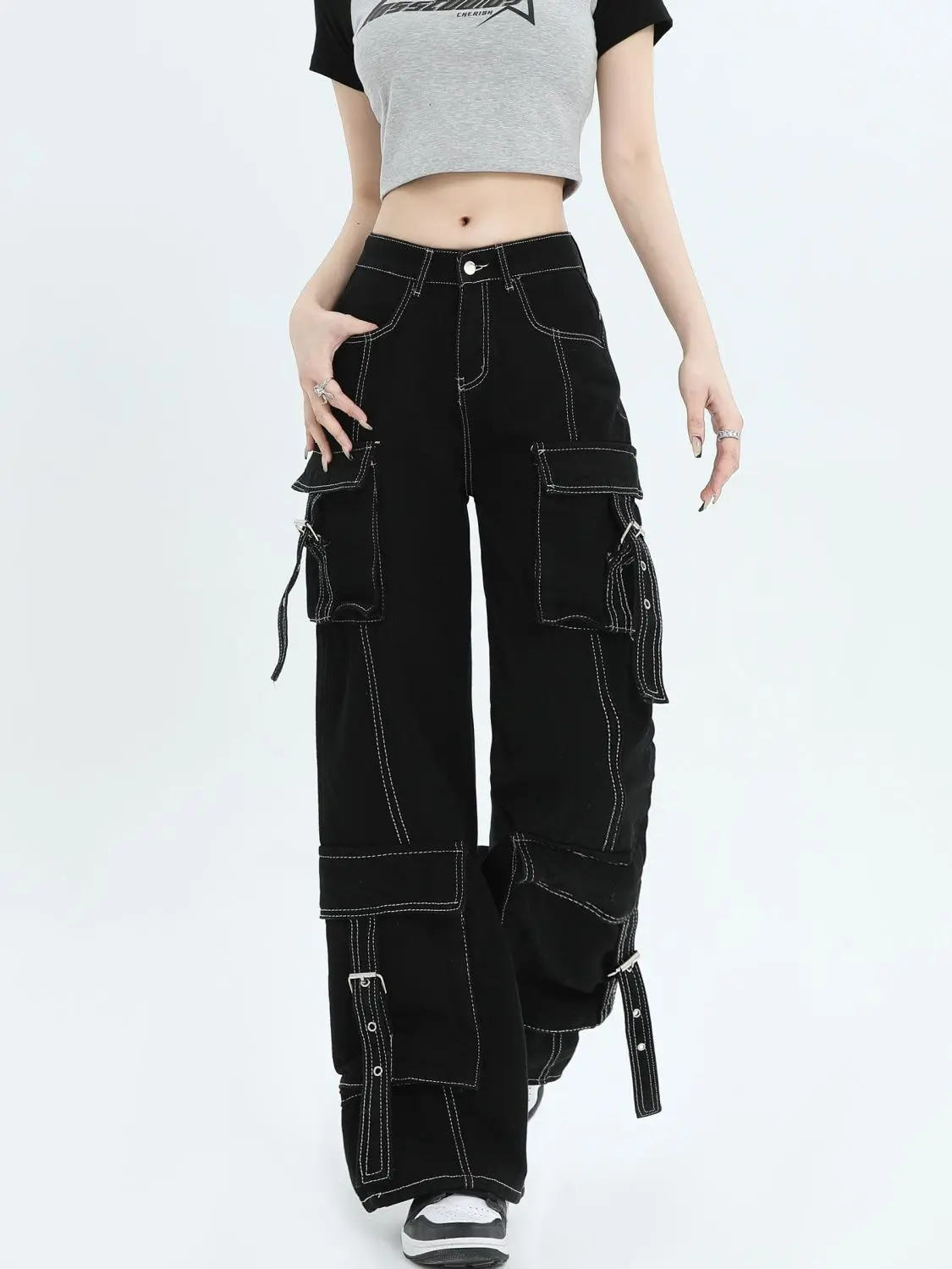 

Black Gothic Women Jeans Vintage High Waist Chic Fashion Y2K Streetwear Wide Leg Female Denim Trouser 2024 Baggy Cargo Pants