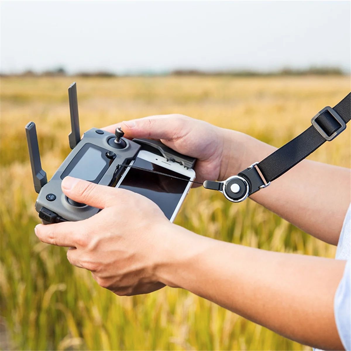 LENVEE Remote Control Lanyard for 2PRO/ZOOM Multi-Functional Convenient Metal Lanyard Remote Control Lanyard Rope Accessory