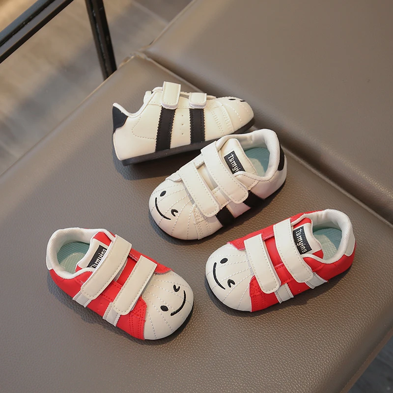 

Детские прогулочные туфли, осенний новый стиль, модные низкие туфли для мальчиков, повседневная обувь на мягкой подошве для девочек, размер 22-30