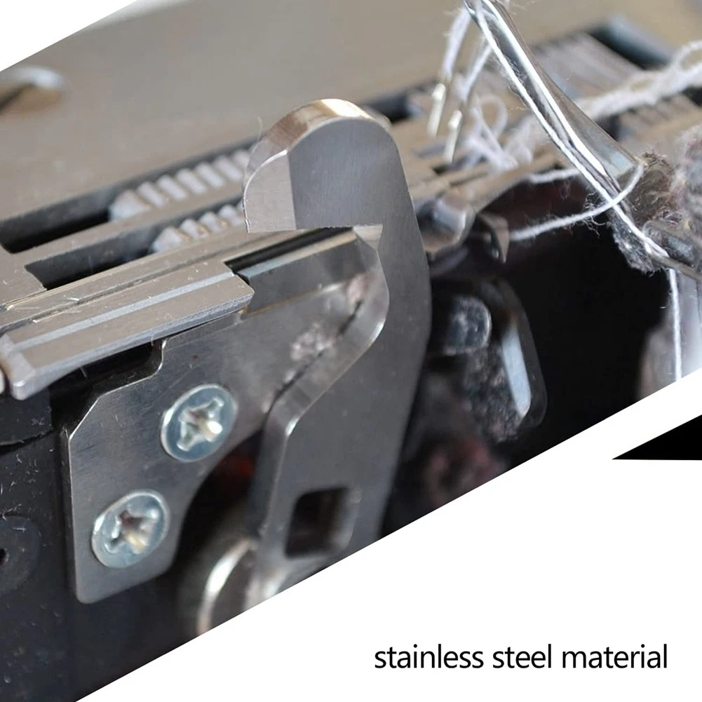 Vendita 2 pezzi per lama Brother Serger per coltello superiore e inferiore Brother 1034D X 77683001   XB 0563001