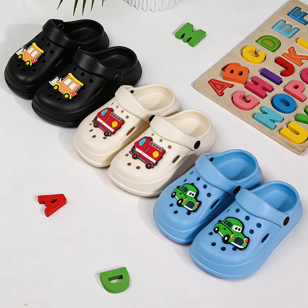 

Disigner Children Slippers Cartoon Car Kids Sandals For Summer Holiday Beach Fashion Flat Lightweight Garden Shoes
