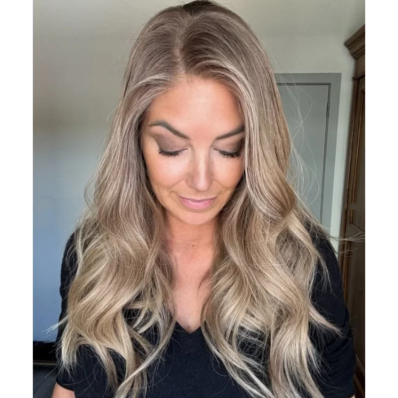 

Термостойкий синтетический парик Средняя часть для женщин Ombre Пепельно-коричневый парик с темными корнями с натуральной линией волос Волнистый свободный волнистый коричневый парик