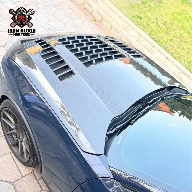 

Suitable for 2024+ Ford Mustang, modified to AC model with perforated carbon fiber front engine hood