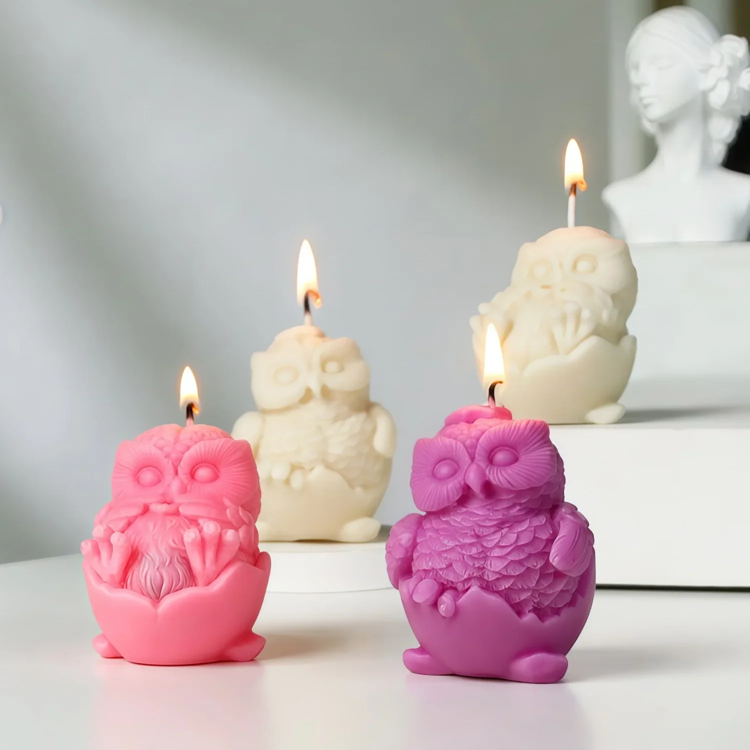

1PCS DIY Colorful Fortune Festival Sitting Eggshell Cat Owl Silicone Mold, Cartoon Animal Scented Candle & Plaster Mold