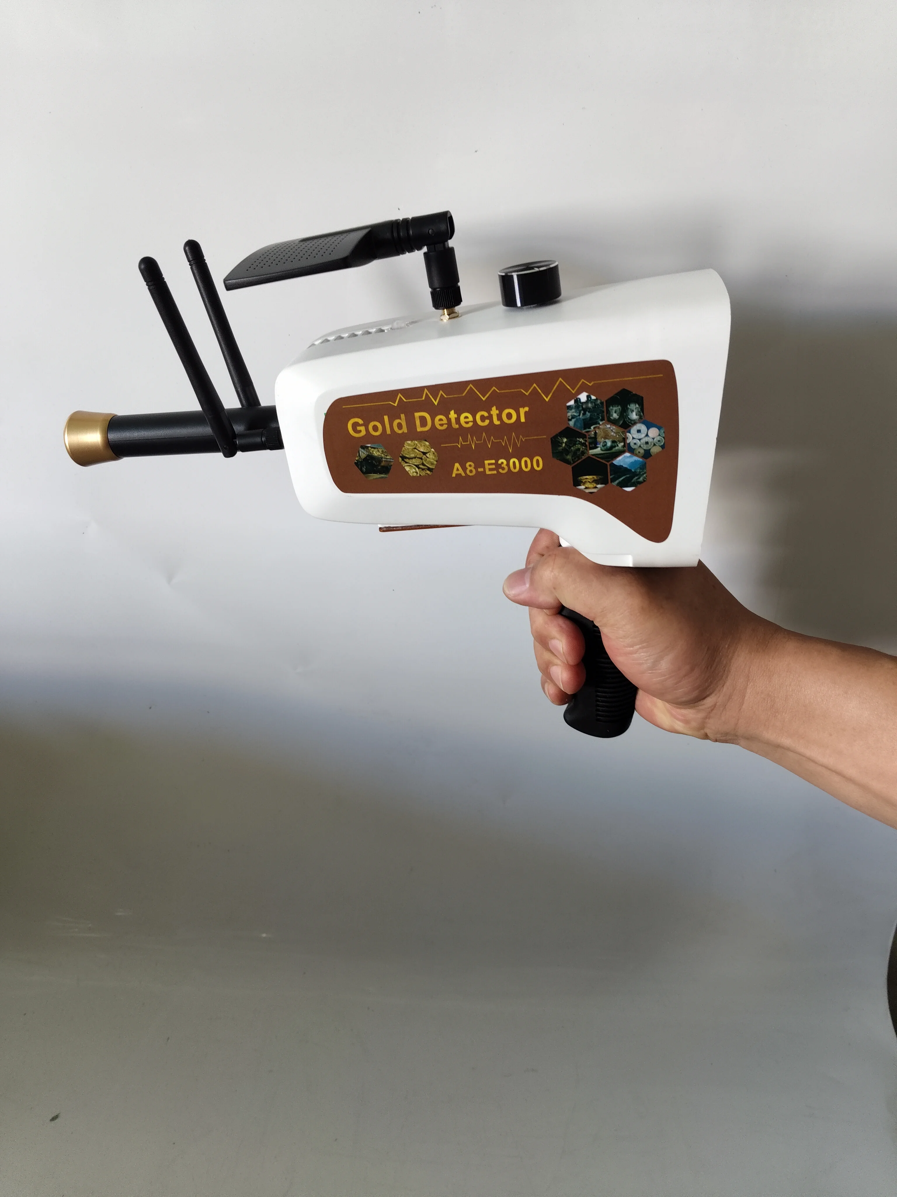 A8-E3000  Industrial 3D LCD Screen Gold Detector Large Remote Gold Locator