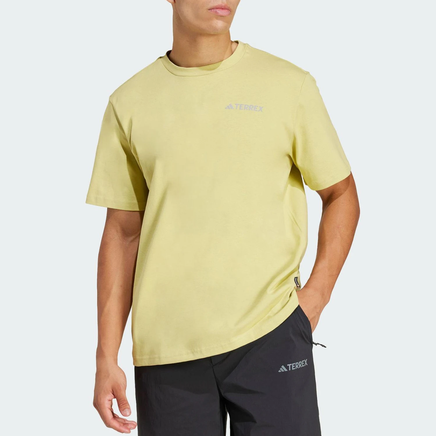 

Мужские летние свободные спортивные футболки Adidas Originals с коротким рукавом JI8329