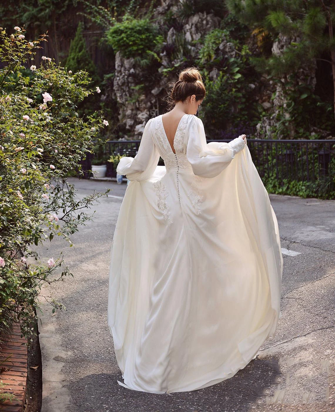 Vestidos de novia musulmanes de gasa con mangas abullonadas, cuello redondo, Espalda descubierta, apliques de talla grande, elegantes vestidos de novia árabes de Dubái