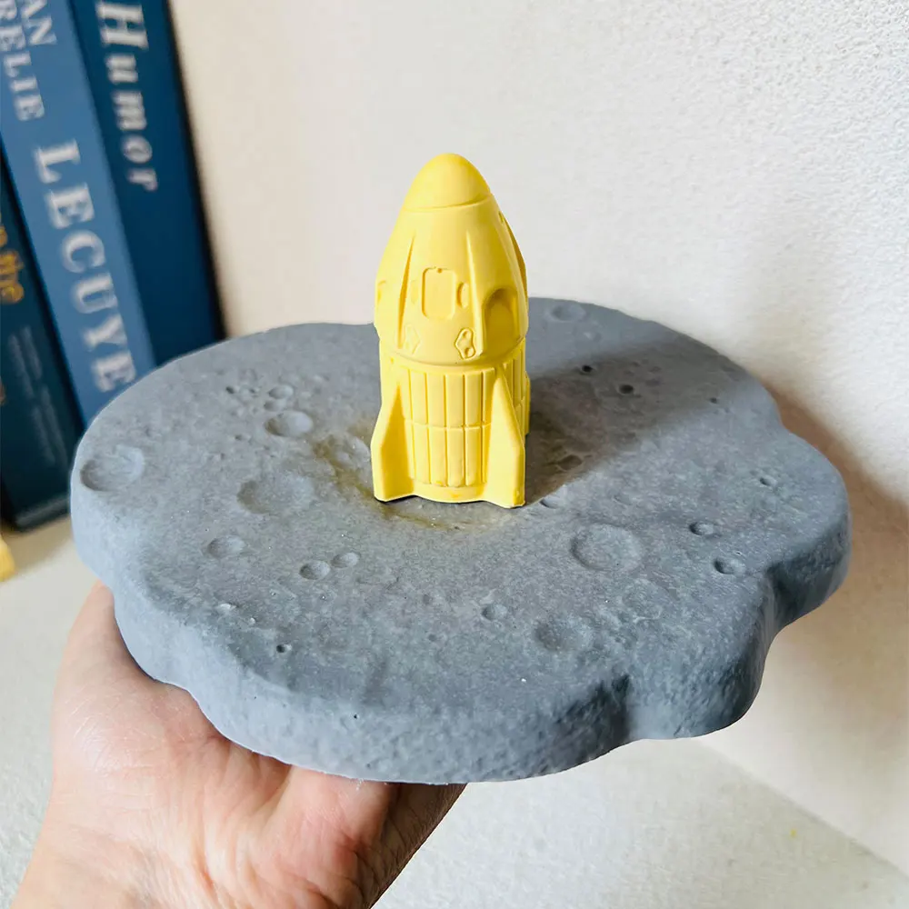 Astronaut Planet Candle Jar Silicone Mold Crater Candle Holder Mold Rocket Ornament Aroma Plaster Mold Moon Storage Box Mold