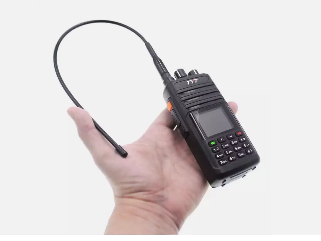 جهاز اتصال لاسلكي IP67 TYT TH-UV8200 مقاوم للماء VHF/UHF 136-174/400-520 ميجا هرتز 10 وات