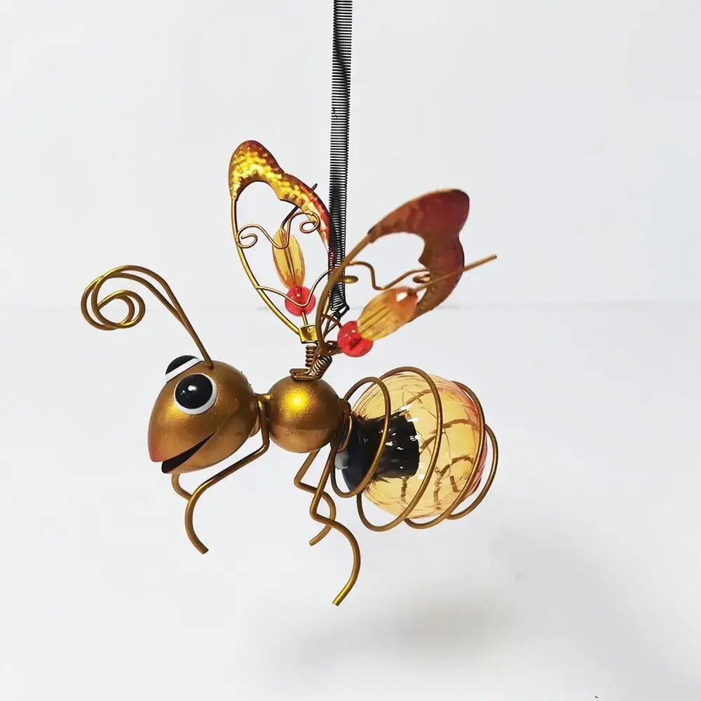 Decorative Solar Garden Lamp Metal Insect Pendant Waterproof Outdoor Light Bee Butterfly Dragonfly For Backyard Patio Yard Decor