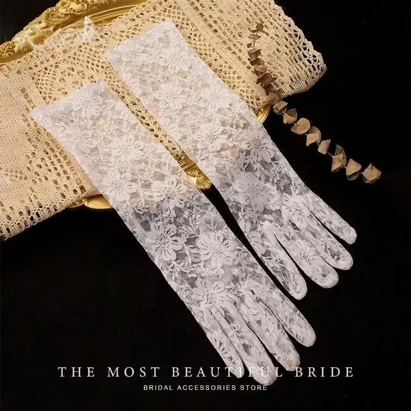 جديد خمر الدانتيل تقليم قفازات الزفاف الفني الأبيض طويل حفل زفاف عشاء التصوير اكسسوارات للعرائس